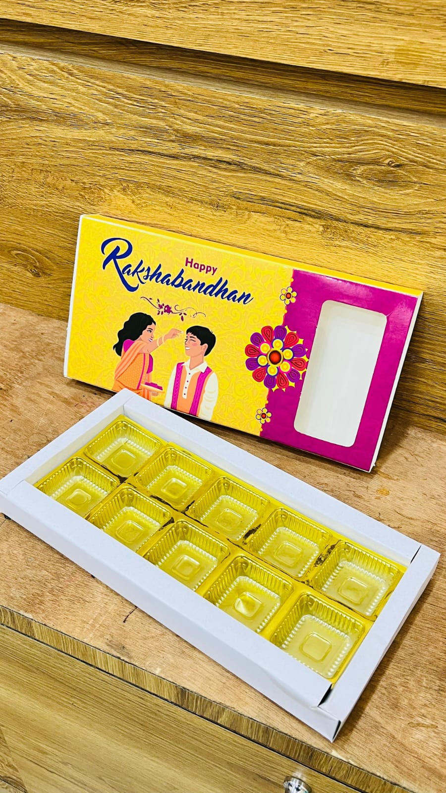 Rakhi Special Sliding 10 Cavity Box