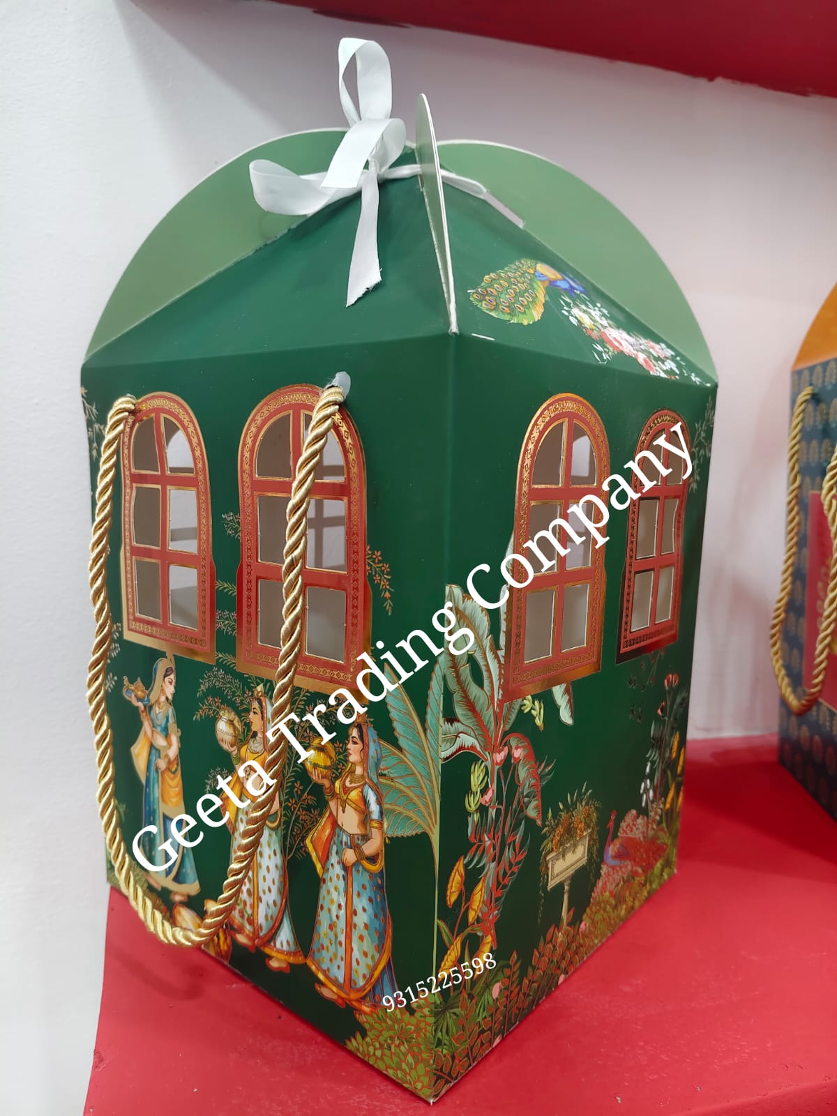 Premium Hamper Box With Velvet Finish