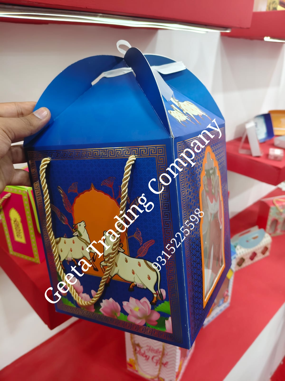 Premium Hamper Box With Gold Foiling