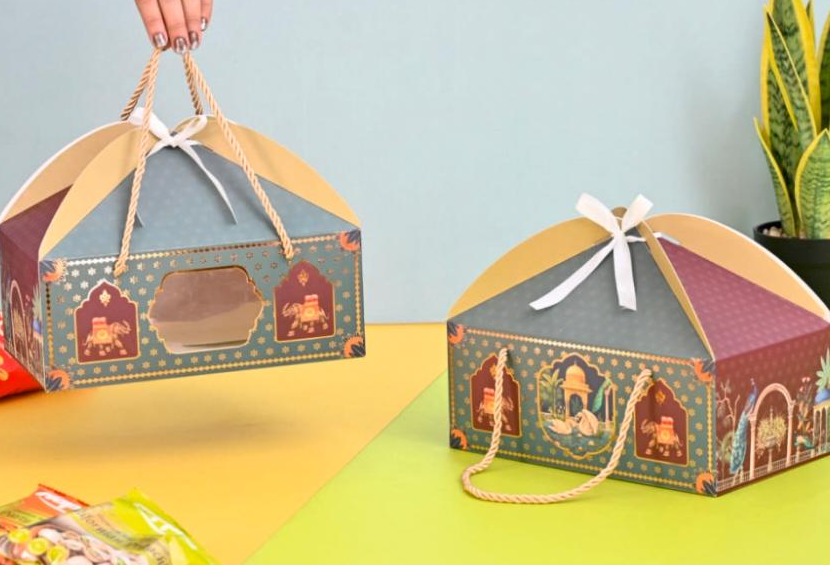 Premium Hamper Box With Gold Foilng