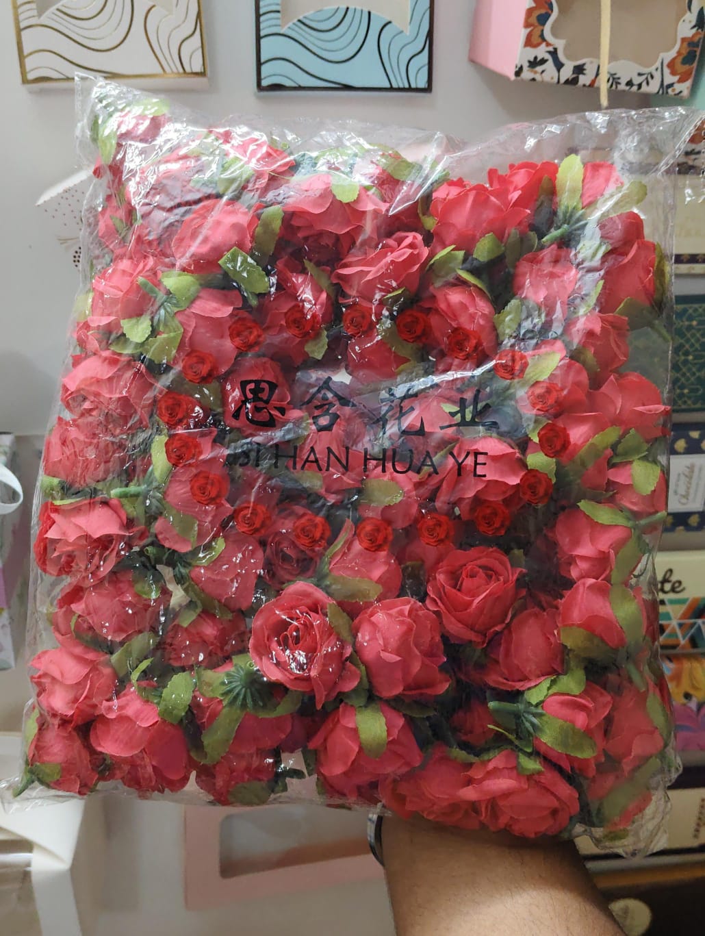 Red Flowers For Cake Decoration, Pack Of 100 Pcs